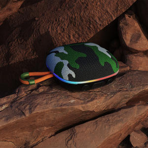 Altavoz Bluetooth Portátil con Diseño de Camuflaje, Luz RGB, Mini Altavoz Inalámbrico para Exteriores con Batería Recargable 92x44.5x92mm - Product Image 1