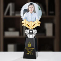 2023 vente chaude nouveau Design cristal artisanat trophée cristal verre trophées personnalisé en gros