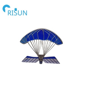Fabricant d'usine <span class=keywords><strong>Parachutiste</strong></span> Paras Pin <span class=keywords><strong>Insigne</strong></span> Personnalisé En Métal Parachute Ailes Pin <span class=keywords><strong>Parachutiste</strong></span> Saut Ailes Épinglette - Product Image 2