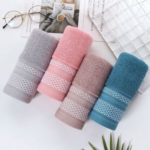 Serviette de Bain Haut de Gamme en Coton Doux 100% pour Hôtels, Tissée, Qualité Supérieure, Prix Abordable, Tailles Personnalisables 70-140 cm, Meilleure Vente - Product Image 2