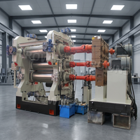 Machine à calandre pour feuilles de caoutchouc / Conception multi-rouleaux pour cordons de pneus et produits en caoutchouc technique