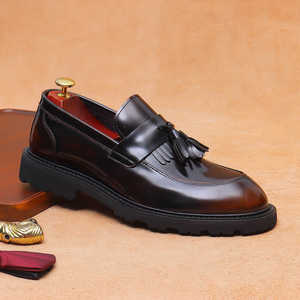 Nouvelles Bottes Classiques de Designer pour Hommes en Cuir Véritable Automne-Hiver 2025 – Confortables, Imperméables, Antidérapantes, à Enfiler, pour le Travail - Product Image 1