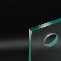 Verre trempé sur mesure de 3 mm, 4 mm, 5 mm, 6 mm, 8 mm, 10 mm, 12 mm, verre trempé pour toiture de bâtiment, fenêtre en verre