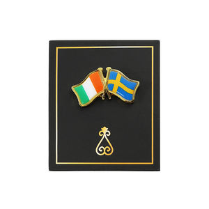New Resin Epoxy Flag Anstecknadel Custom Design Vergoldete Anstecknadel Cross Irish <span class=keywords><strong>Sweden</strong></span> Country Flags <span class=keywords><strong>Pin</strong></span> mit Pack karte - Product Image 4