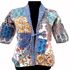 เสื้อแจ็คเก็ตผ้าฟลีซสำหรับผู้หญิง ลายพิมพ์บล็อกอินเดียแบบดั้งเดิม ระบายอากาศได้ดี ติดกระดุม กลับด้านได้ เสื้อโค้ทฤดูหนาวแบบสั้น - Product Image 4