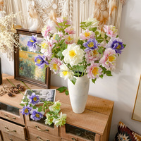 Ranting Clematis Buatan 3 Kepala untuk Dekorasi Meja Pernikahan Boho, Tangkai Bunga Sutra untuk Vas Ruang Tamu Modern