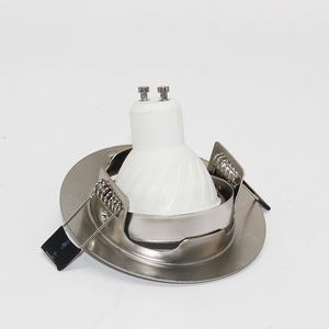 Cadre de downlight LED triple blanc SN, support de plafond <span class=keywords><strong>pour</strong></span> <span class=keywords><strong>spot</strong></span> MR16, cadre en fer <span class=keywords><strong>pour</strong></span> downlight LED GU10 - Product Image 4