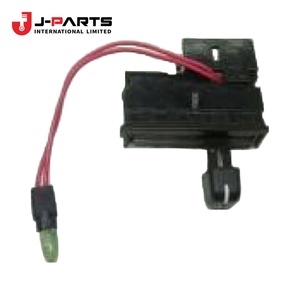 Interrupteur de commande du ventilateur de chauffage électrique pour Toyota HIACE LH103 1993-1998 84732-22130 84732-22132 84730-95J03 84730-95J06 - Product Image 4