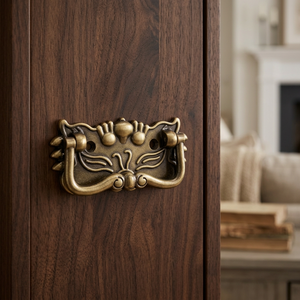 Handmade Vintage Style Brass <b>Pull</b> Handle Decorative Furniture Fitting for Residential and Commercial Interiors - Product Image 4