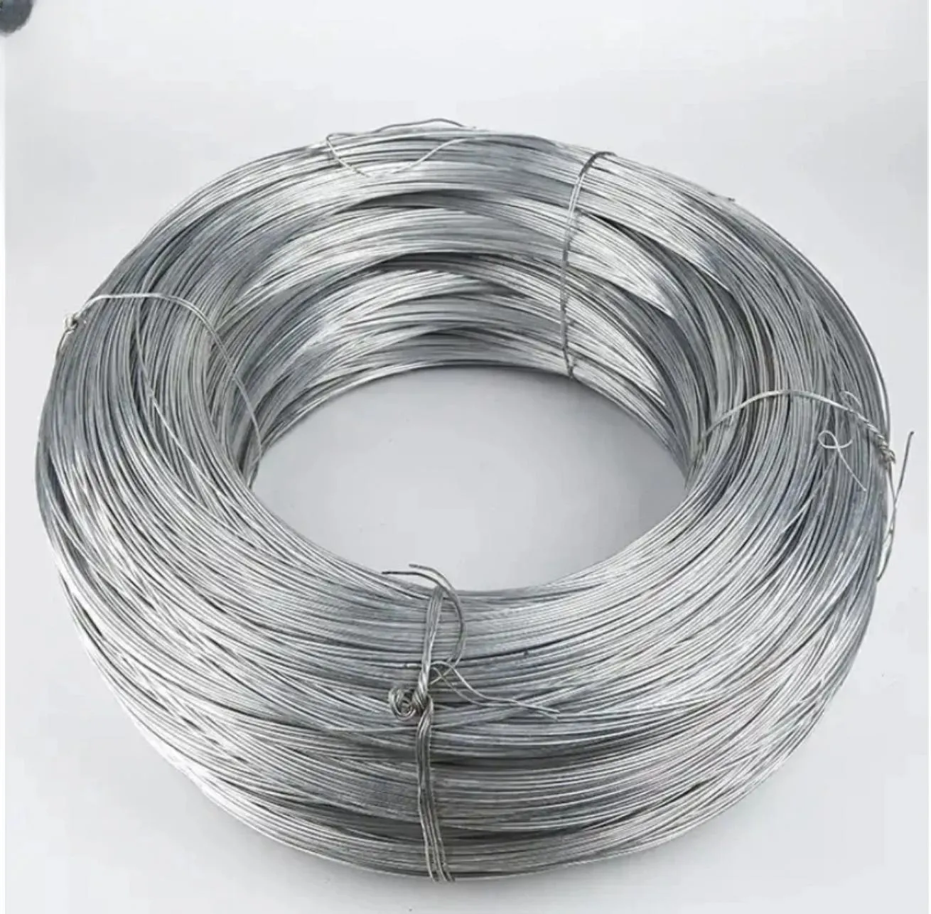 亜鉛メッキスプールワイヤー電気バインディング & パンチングサービス亜鉛メッキ鉄線