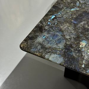 इतालवी लक्जरी आधुनिक डाइनिंग रूम फर्नीचर सेट, घर के होटल या विला के लिए नीले पन्ना संगमरमर की लंबी मेज - Product Image 4