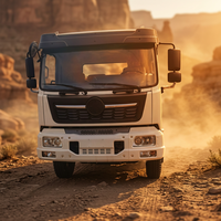 Camion grue articulée Dongfeng 4x2, 8 tonnes, grue hydraulique pliante SQZ200 montée sur plateau, rampe arrière, utilisation en construction, charge élevée