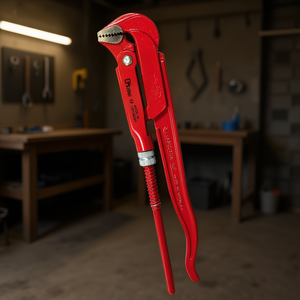 Llave de tubo Ttake con mordazas de 90 grados, fabricada en Alemania, para reparación de plomería. - Product Image 3