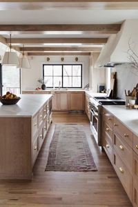 CBMMart Armoire de cuisine traditionnelle en bois massif lavé en chêne blanc et bois naturel - Product Image 5