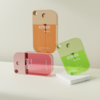 Bouteille de pulvérisation vide en PETG, format carte de crédit, personnalisable OEM, couleurs macaron, 38 ml, 50 ml, format voyage, mini flacon pulvérisateur