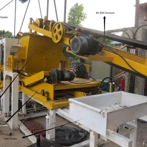 Yüksek performanslı yarı otomatik çimento beton içi boş blok yapma makinesi QT4-20 satılık