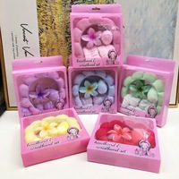 Set de Regalo de Diadema de Plástico Ecológica Cloud Fluffy Spa, Pulseras Antideslizantes, Esponja de Maquillaje, Accesorios para el Cabello y Cuidado de la Piel en Caja
