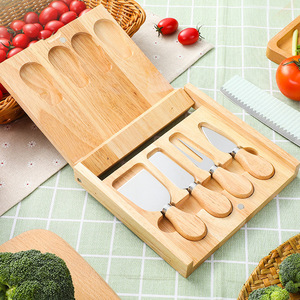 热卖4件不锈钢厨房奶酪刀套装披萨黄油刀工具带橡胶木板 - Product Image 4