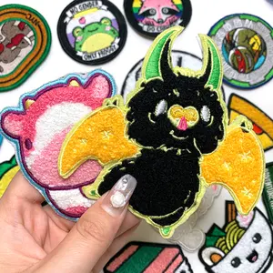 Bulk Atacado Venda Quente Fazendo Kawaii Design Ferro Em Chenille Hat Patches Para Presentes