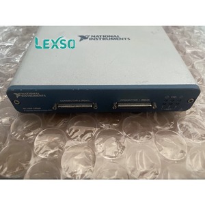 Connecteur de bus d'appareil E/S multifonction reconfigurable NI-USB-7856R : USB 2.0 Fréquence d'horloge maximale : 80 MHz xgeqpt - Product Image 1