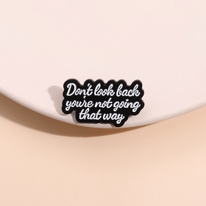 Intéressant Cold Blague Proverbes Épingles En Émail Personnalisé Drôle Énonciations Collection Broche Noir Punk Épinglettes Bijoux Accessoires - Product Image 3