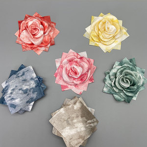 Flor de tela rosa hecha a mano de 8.5cm para boda, broche DIY para decoración de zapatos, sombreros y ropa. - Product Image 2