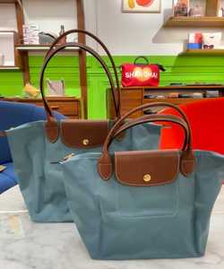 Thiết Kế Sang Trọng Cổ Điển Nylon Tote Túi Công Suất Lớn Vai Giản Dị Mua Sắm Túi Với Hai Tay Cầm New York Phong Cách Dành Cho Phụ Nữ - Product Image 5