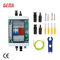Boîtier de Combinaison Solaire GERK Étanche IP65 1 Entrée 1 Sortie DC600V 1000V avec Dispositif de Protection Contre les Surtensions et Disjoncteur pour Panneau Solaire