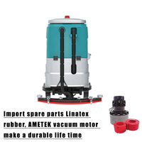 Auto rouler sur brosse d'épurateur batterie industrielle épurateur machine de nettoyage épurateur de sol
