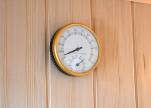 ساونا منزلية تقليدية من فنلندا مع موقد وحجر - Product Image 5