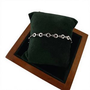 สร้อยข้อมือเงินแท้ 925 ดีไซน์วงกลม โรเดียมเคลือบเงา รูปทรงเรขาคณิต สำหรับผู้หญิง ของขวัญเครื่องประดับสุดหรู - Product Image 1