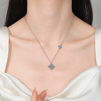 Perhiasan Elegan Perak Sterling S925 4mm&3mm VVs1 Moissanite Liontin Bentuk Bunga Ganda Kalung Hadiah Ulang Tahun untuk Wanita