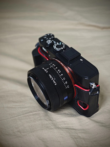 กล้อง Sony Cyber-shot DSC-RX1R มือสอง ราคาดี ความละเอียด 24.3MP ฟูลเฟรม ถ่ายภาพคมชัดระดับ Full HD - Product Image 1