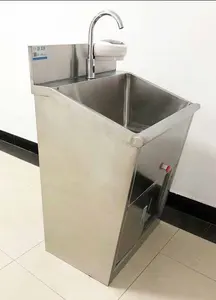 Alta qualidade Stainless Steel Foot teatro operatório Sink Com Sensor Médico Hospital Scrub Sink