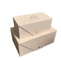 Boîte cadeau pliante personnalisée en forme de livre avec lamination brillante et impression de logo, boîte de présentation OEM