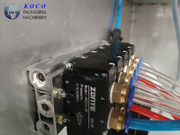 Machine de remplissage de liquides pneumatique semi-automatique KOCO à 8 buses avec moteur et PLC pour sacs de boissons, garantie 1 an