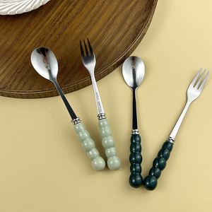Ensemble de couverts en acier inoxydable avec poignées en céramique de luxe, cuillère et fourchette à dessert, vente en gros - Product Image 5