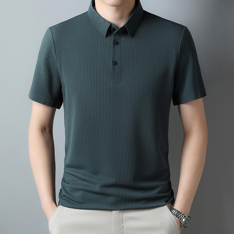 สีเขียวอ่อน