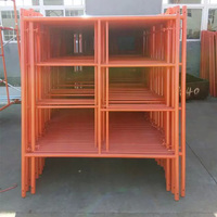 Échafaudage de construction peint Q235, système d'échafaudage à cadre de porte 1219x1700mm avec vérin de base et roues pivotantes