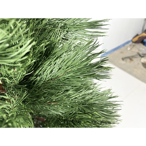 Árbol de Navidad de Pino de 180 cm (6 pies) con Bisagras, 100% PE, Grande, Individual, Completamente de PE, para Interiores, Premium - Product Image 2