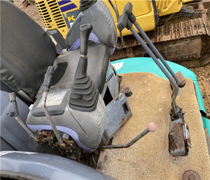 Komatsu รถตักดินไฮดรอลิกแบบใช้แล้วขนาดเล็กรุ่น PC35 PC35MR-1มือสองสภาพการวิ่งที่ดี - Product Image 3
