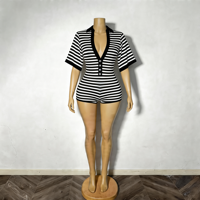 Combinaison Courte Rayée Sexy à Col en V et Manches Courtes pour Femme, Personnalisable avec Logo, Nouvelle Tendance Été 2026, Faible MOQ, Fournisseur en Gros