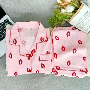 Pijamas de Mujer para Primavera y Otoño, de Algodón Suave, Cintura Elástica, Manga Larga, Pantalones Largos, Conjunto Sexy con Estampado de Labios, Holgado e Informal para Dormir - Product Image 1