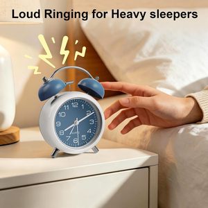 Réveil à double cloche rétro puissant avec veilleuse pour chambre et bureau - Product Image 2