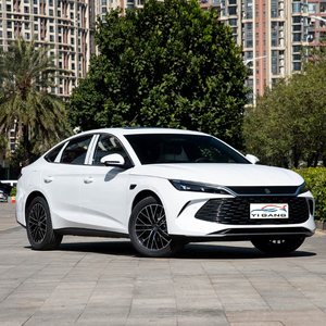 Nouvelle berline hybride BYD Qin <span class=keywords><strong>L</strong></span> DM-i 5.0 2026, autonomie de 2100 km, consommation de carburant de <span class=keywords><strong>2</strong></span>,9 <span class=keywords><strong>L</strong></span>/100 km, conduite à gauche, voiture électrique de luxe pour <span class=keywords><strong>l</strong></span>'exportation mondiale - Product Image 3