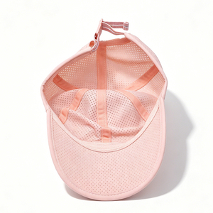Gorra de Béisbol Unisex de Malla Transpirable de Secado Rápido con Opciones de Logotipo Personalizado, Protección UV y Ajuste Ajustable - Product Image 6