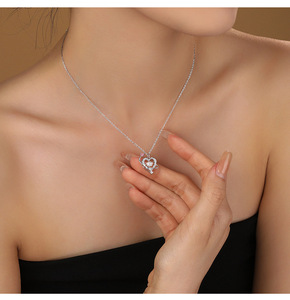 Collier en argent sterling S925 avec pendentif cœur planète et zircon rose, cadeau romantique et rêveur pour femme, chaîne de clavicule pour un anniversaire, ambiance spéciale - Product Image 5