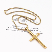 Nuevos Diseños Personalizados de Collares con Colgante de Cruz Cristiana de Cadena Ancha de Acero Inoxidable y Plástico para Hombre