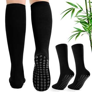 Calcetines de compresión de viscosa de bambú Embarazo Viajes Deportes Puntos antideslizantes Calcetines de compresión de agarre de talón grueso con infusión de cobre de Bambú - Product Image 1