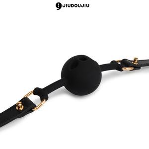 Bâillon en silicone à thème SM, bondage, perforation, accessoire sexuel BDSM, bâillon buccal souple, jouet alternatif pour adultes. - Product Image 1
